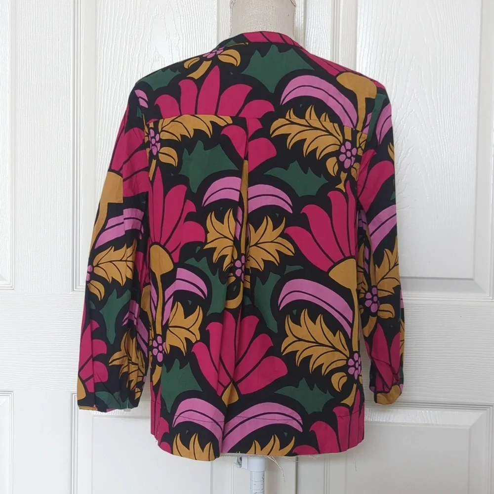 J. Crew Open V-neck Cotton Poplin Top in Ratti® Grandi Fiori - Picture 5 of 7